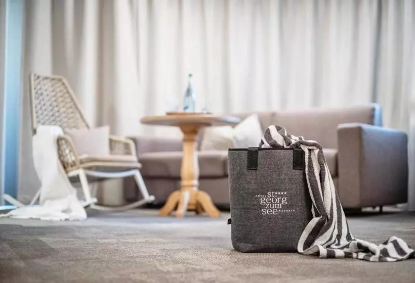 酒店 St. Georg Zum See