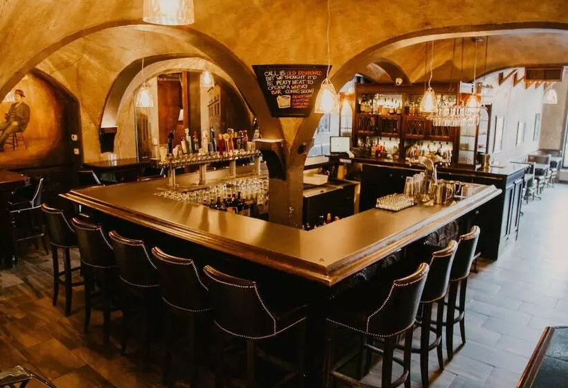 St James Gate By Bower Boutique Hotels