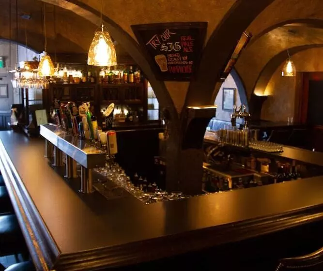 St James Gate By Bower Boutique Hotels