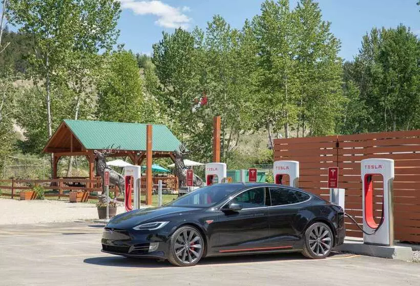 Szálloda Travelodge By Wyndham Golden Sportsman Lodge