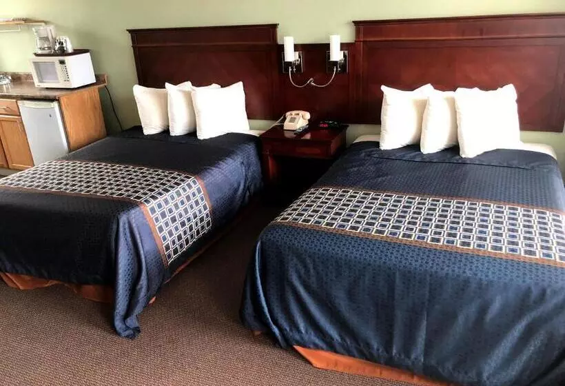 Motelli Perth Plaza Inn & Suites