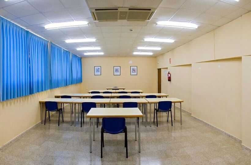Albergue Inturjoven Jerez De La Frontera