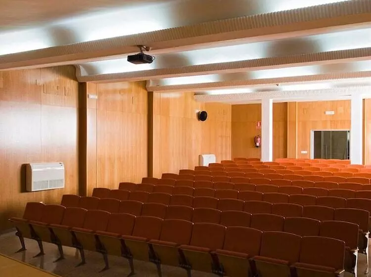 Albergue Inturjoven Jerez De La Frontera