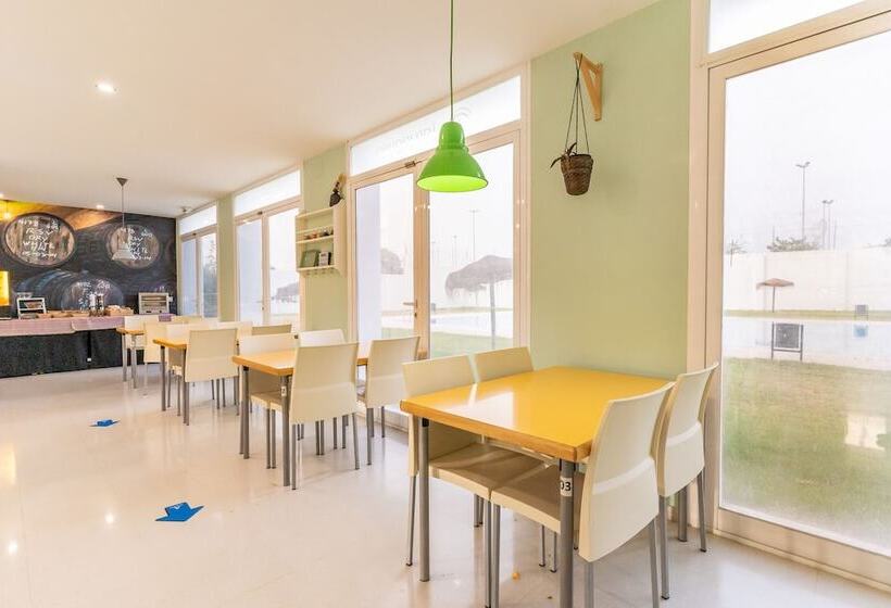 Albergue Inturjoven Jerez De La Frontera