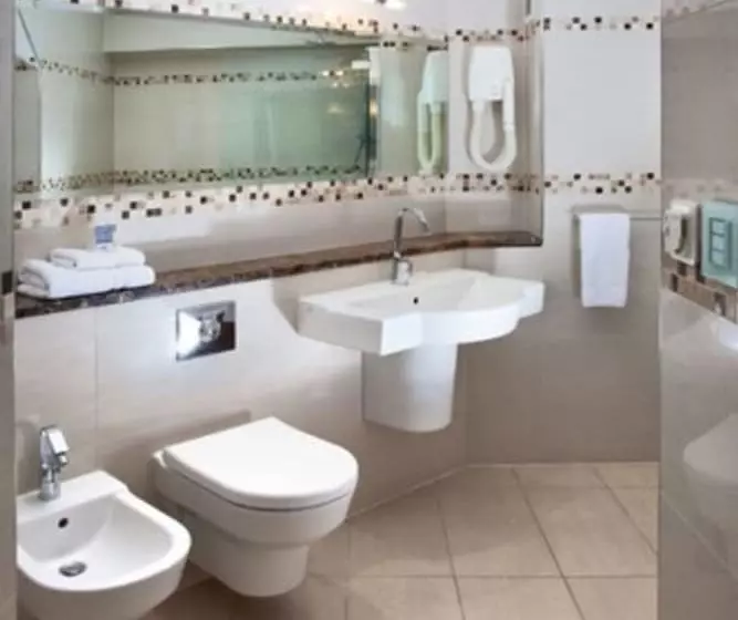 Arlington House Apartments