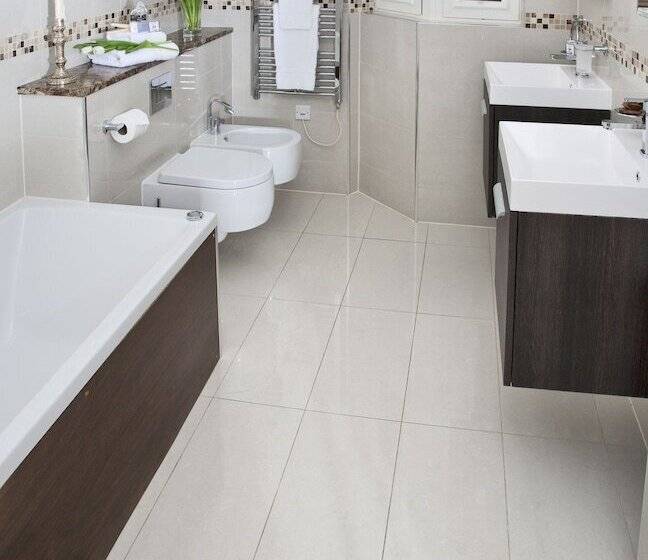 Arlington House Apartments