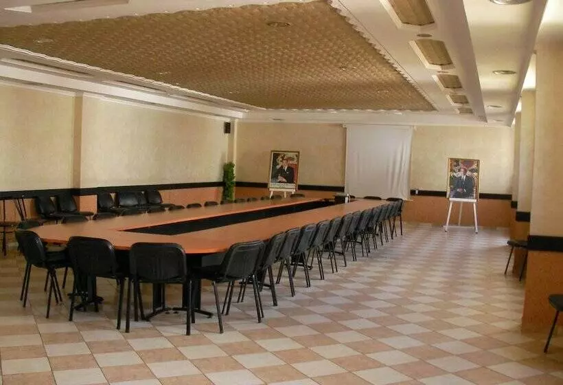 مسافرخانه Safa