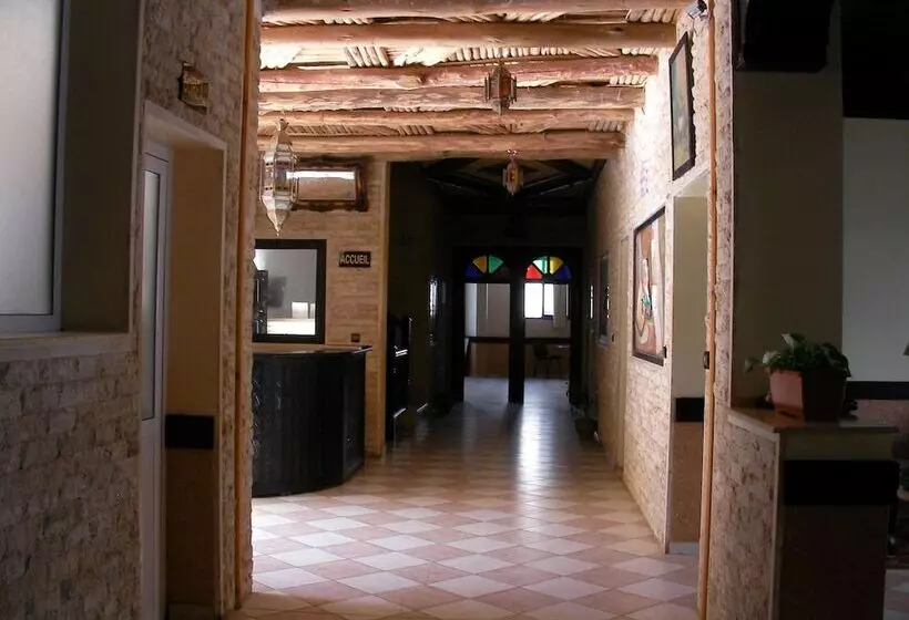 مسافرخانه Safa