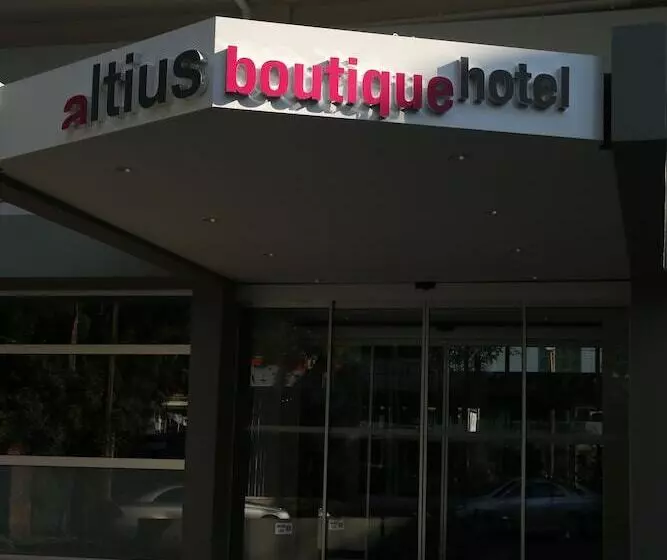 هتل Altius Boutique