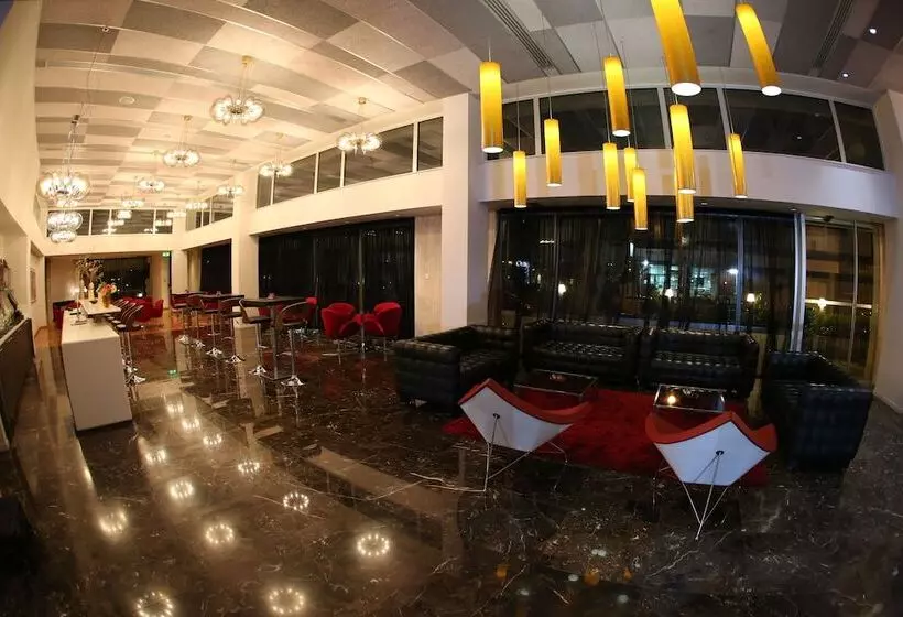 هتل Altius Boutique