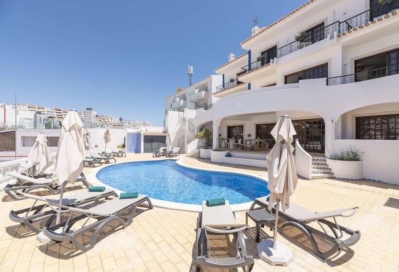 فندق Bertolina Guest House