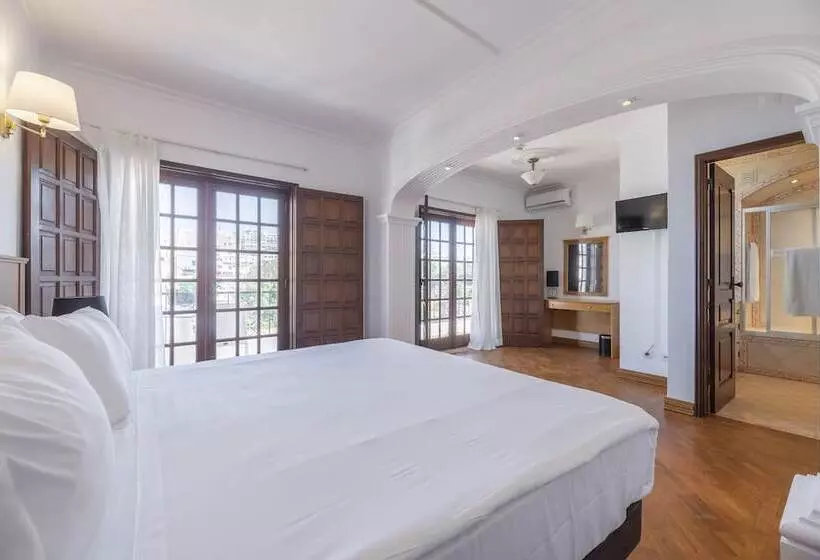 酒店 Bertolina Guest House