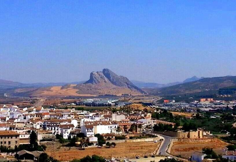 فندق Castilla