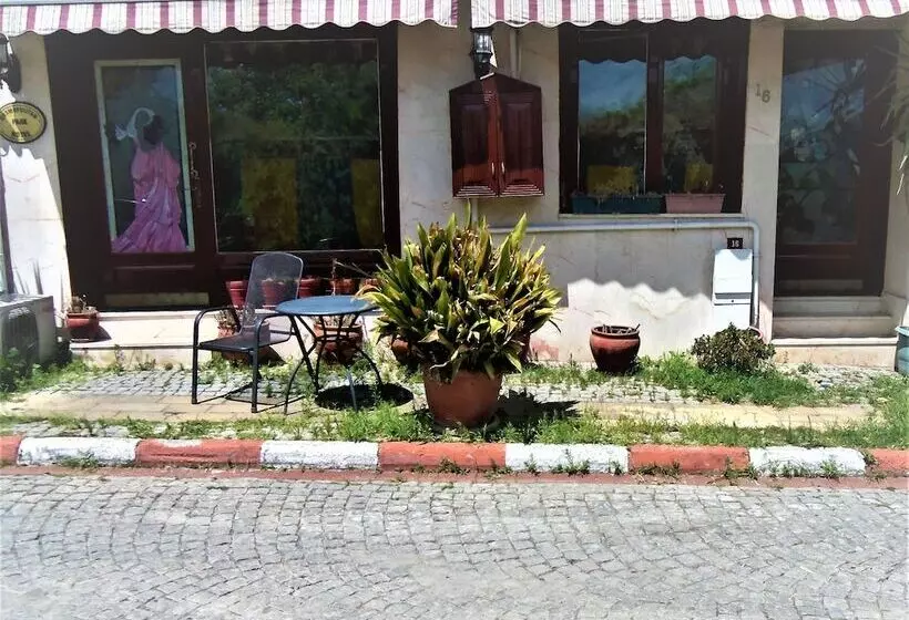 هتل Cosmopolitan Park