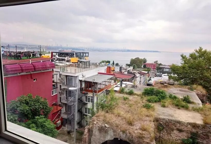 هتل Cosmopolitan Park