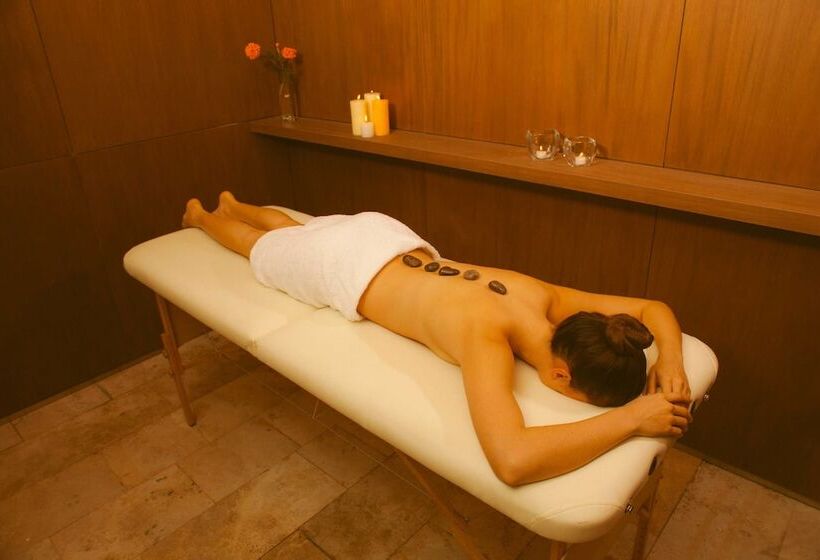 فندق Dazzler By Wyndham Montevideo