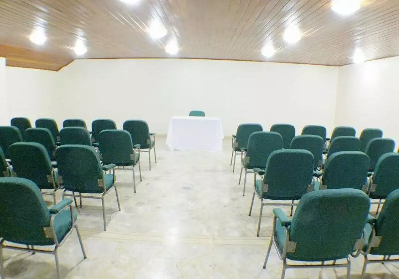 Hotel Golden Park Curitiba