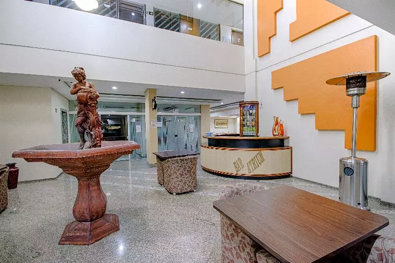 Hotel Golden Park Curitiba