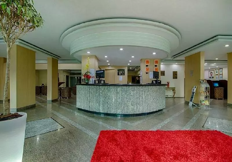 Hotel Golden Park Curitiba