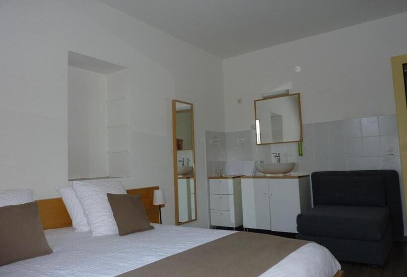 호텔 Hôtel Du Marché