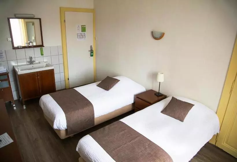 Отель Hôtel Du Marché