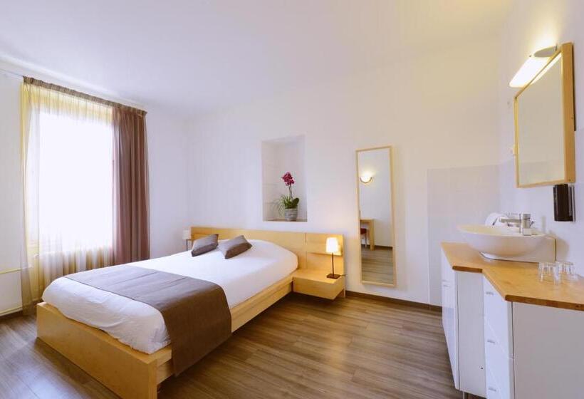 호텔 Hôtel Du Marché