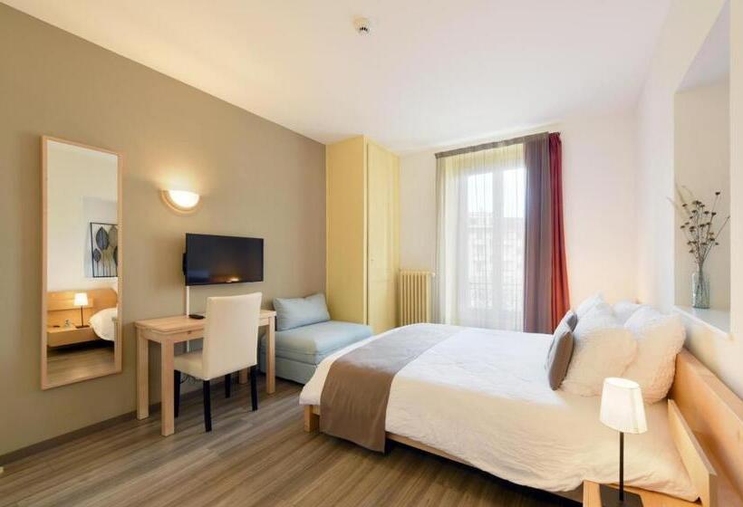 호텔 Hôtel Du Marché