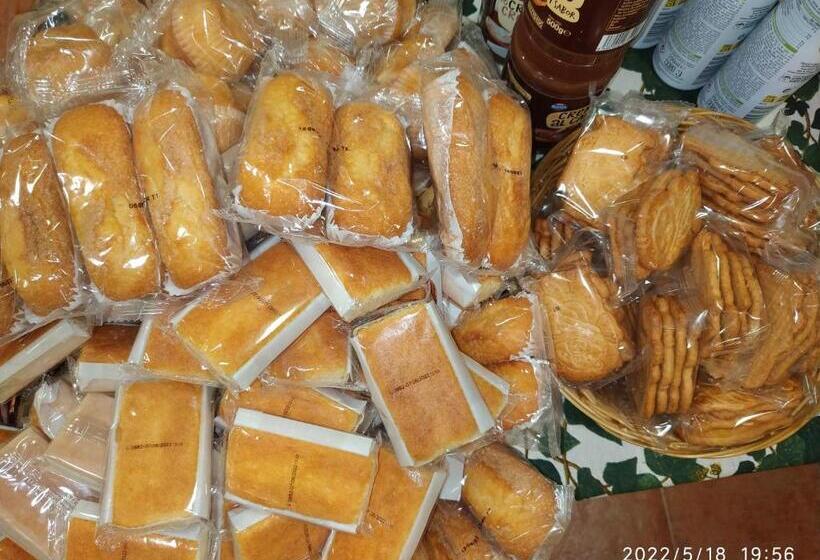 בית מלון כפרי La Guindal