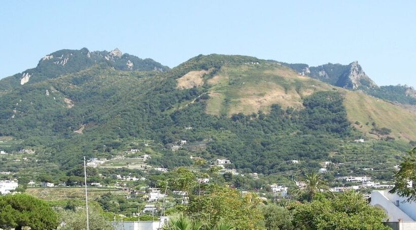 בית מלון כפרי San Vito