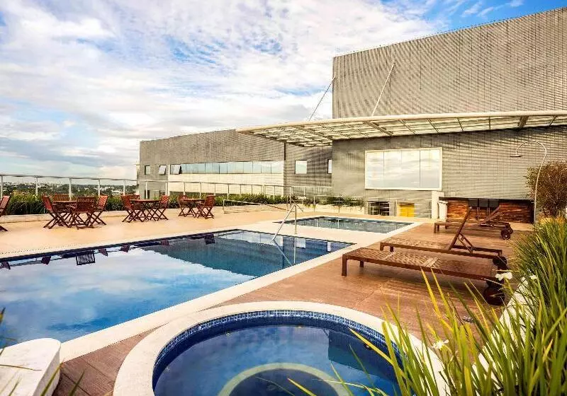 هتل Tulip Inn Belém Hangar