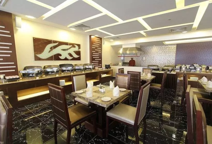 Ivory Grand Hotel Apartments