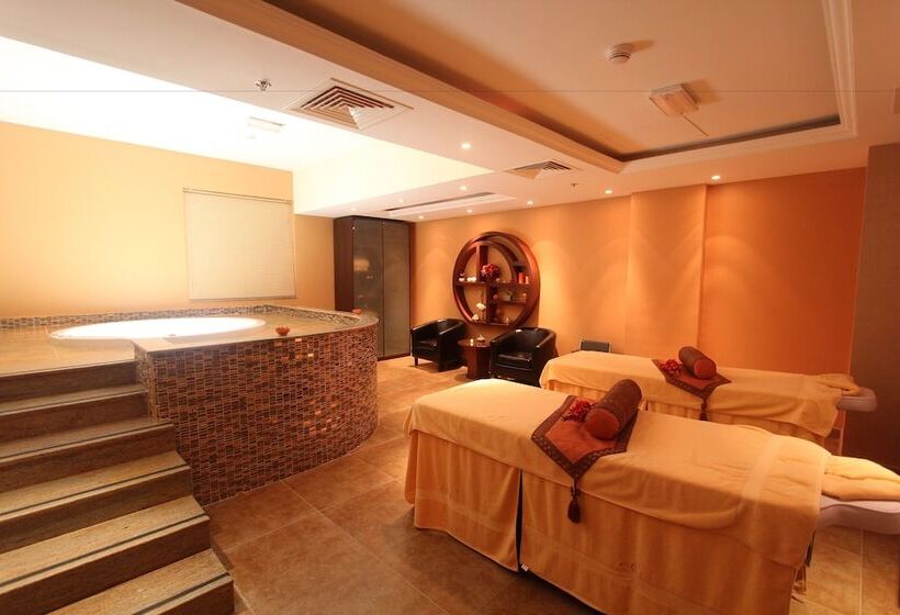 Ivory Grand Hotel Apartments