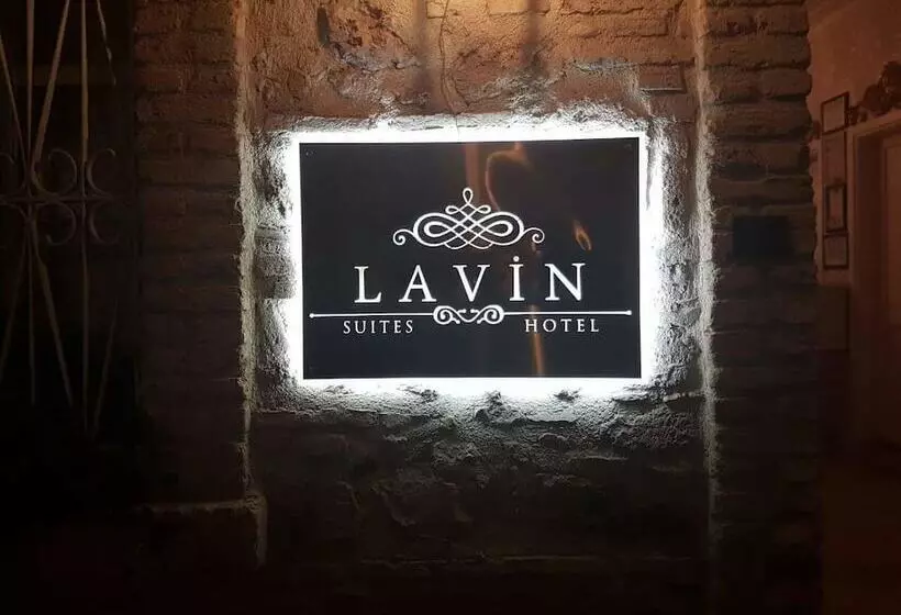 Lavin Suites Hotel