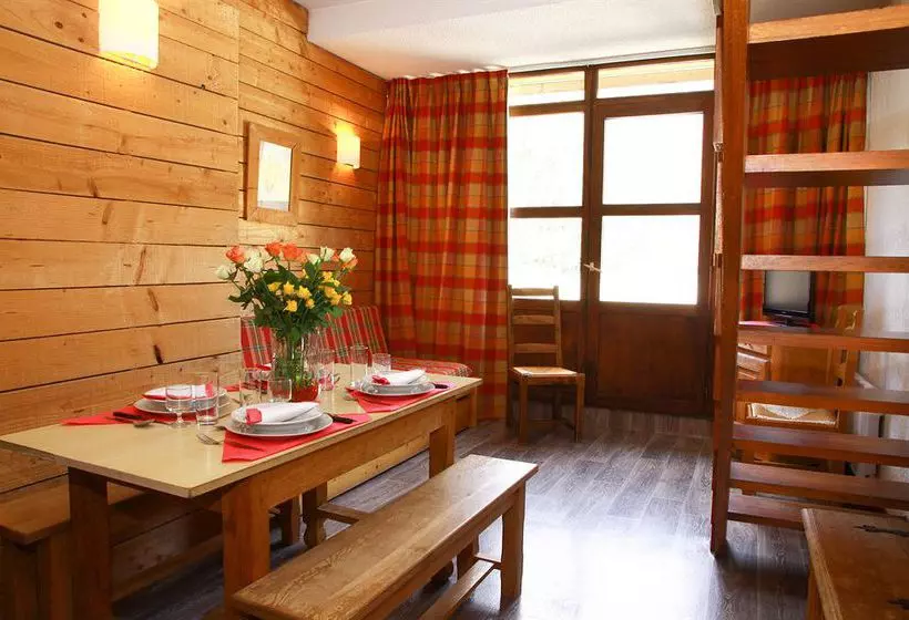 Reşedinta Résidence Nemea Royal Milan