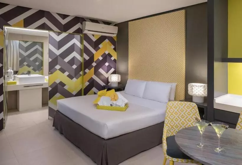 リゾートホテル Astoria Boracay