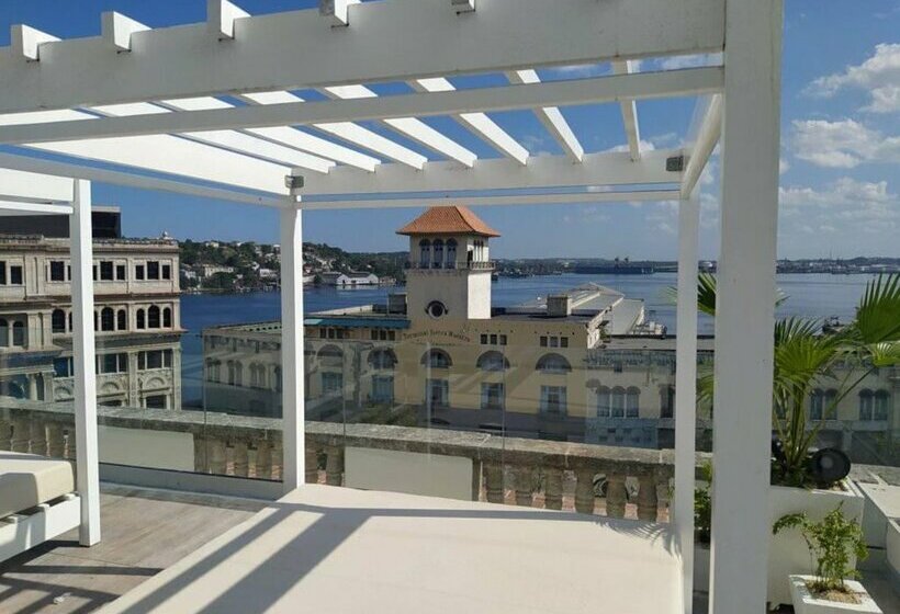 בית מלון כפרי Palacio de Los Corredores