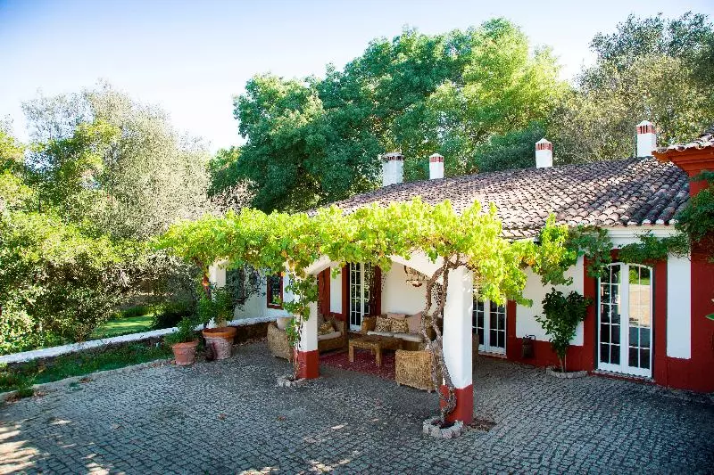 簡易ホテル Moinho Do Alamo