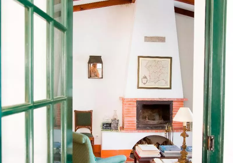 簡易ホテル Moinho Do Alamo