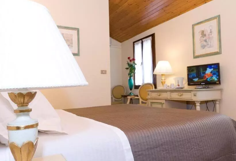 酒店 Antica Fenice