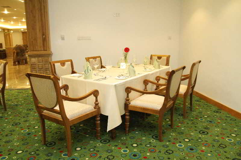 فندق Araliya Green Hills   Where Historic Charm Mingles With Natural Beauty