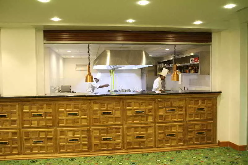 호텔 Araliya Green Hills   Where Historic Charm Mingles With Natural Beauty