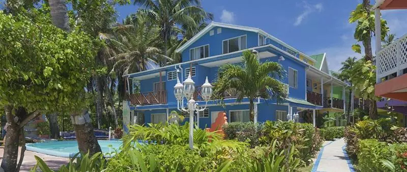 Hotel Cocoplum Beach