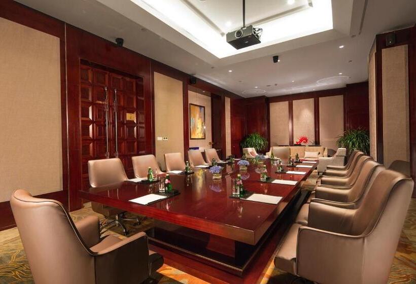 فندق Howard Johnson Kangda Plaza Qingdao