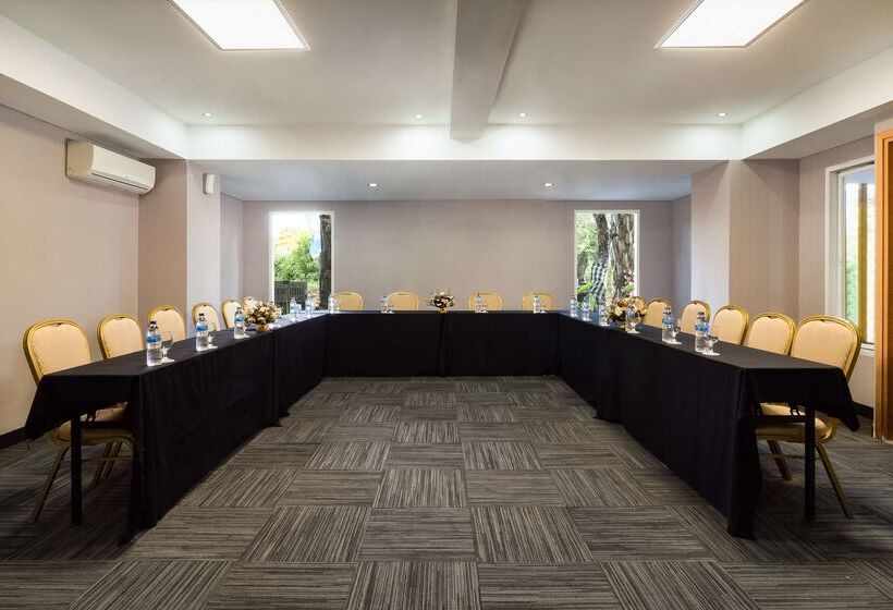 酒店 Kyriad Royal Seminyak Bali