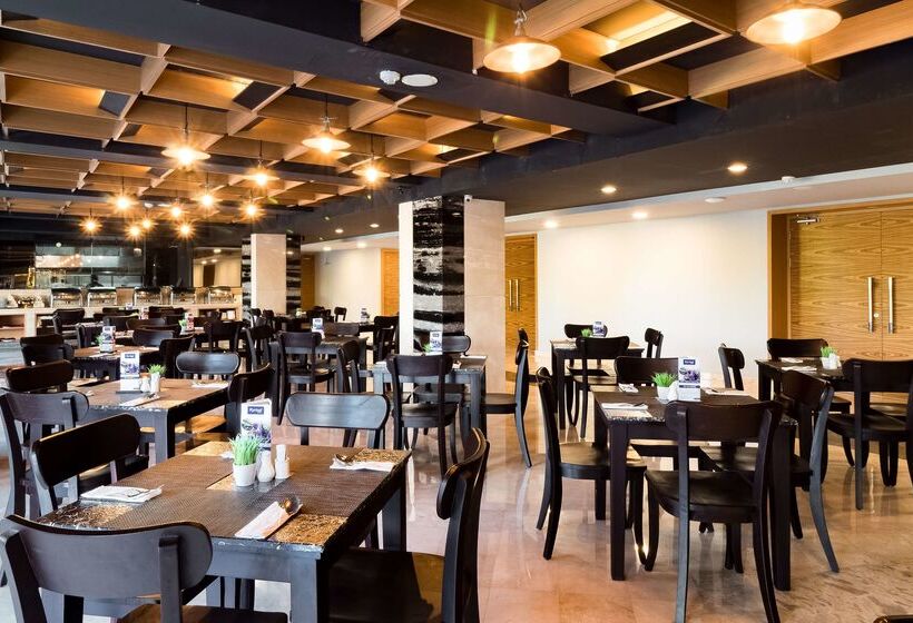 酒店 Kyriad Royal Seminyak Bali