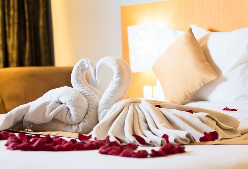 酒店 Kyriad Royal Seminyak Bali