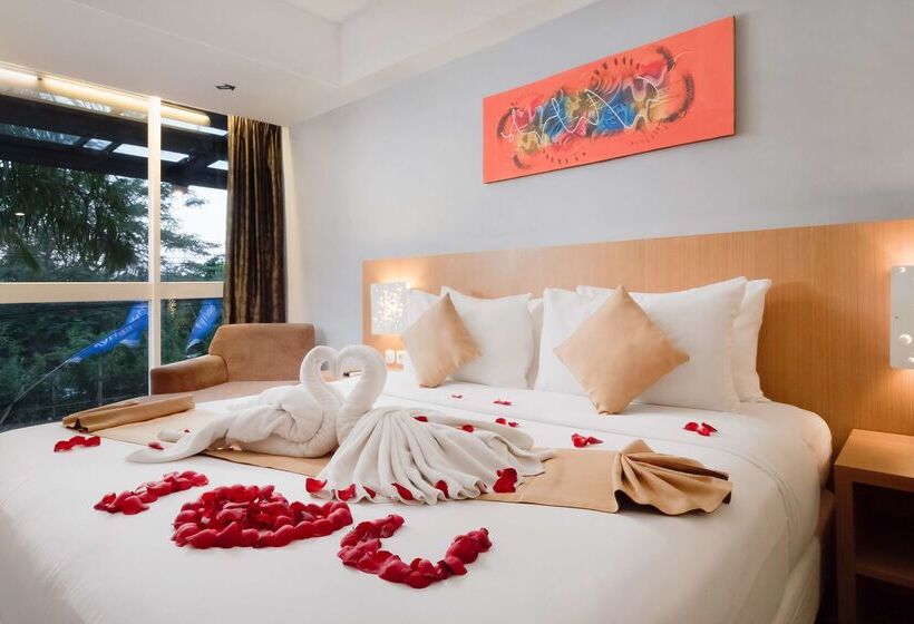 酒店 Kyriad Royal Seminyak Bali