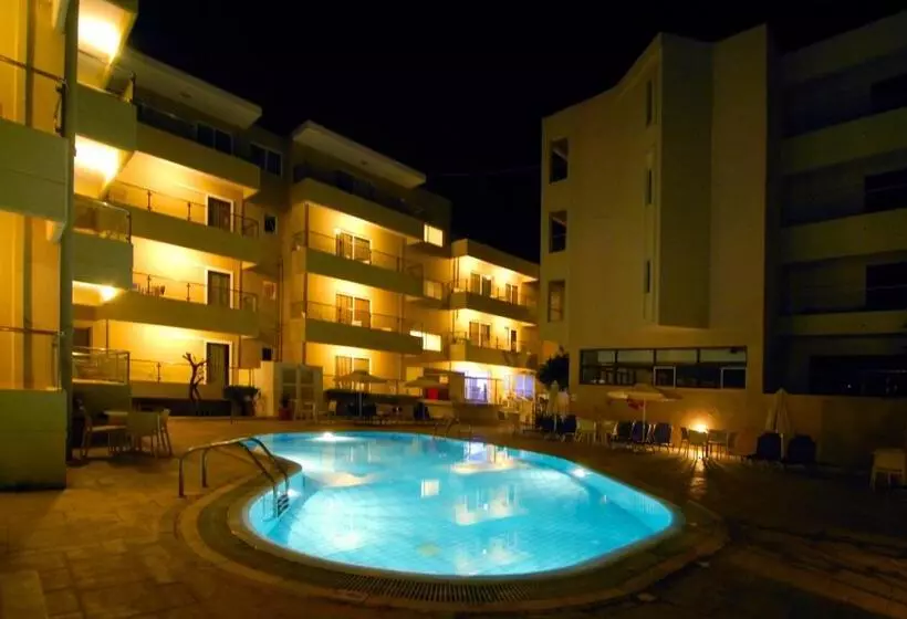 ホテル Michel Apartments