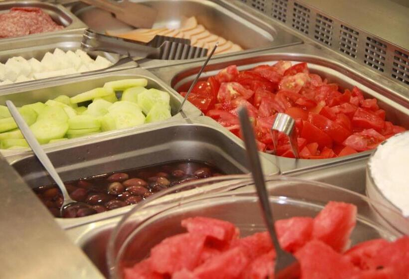 ホテル Michel Apartments