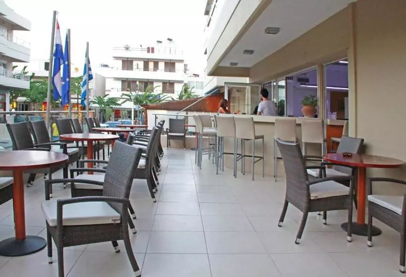 ホテル Michel Apartments